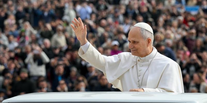 Inscríbete con Albedro para la visita del Papa León XIV